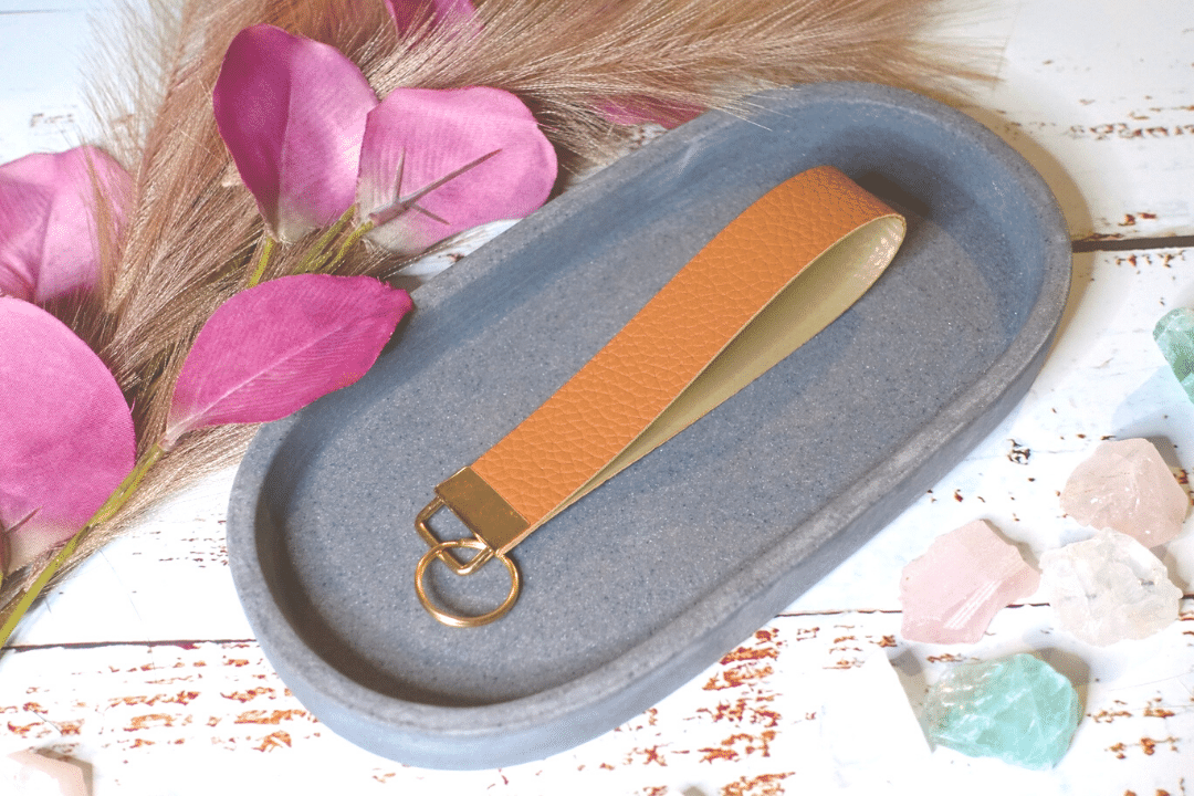 Faux leather wristlet keychains/keyfobs. Accessories for bags and more.